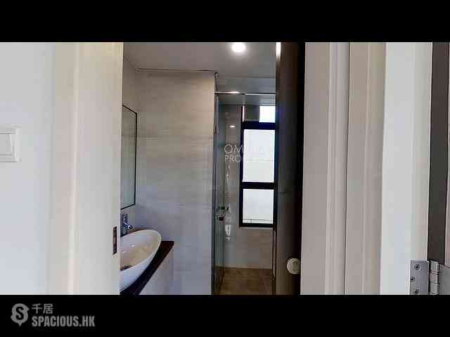 Shau Kei Wan - EAST 17 14