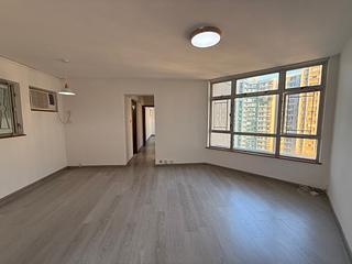Ap Lei Chau - South Horizons Phase 2 Yee Ngar Court (Block 9) 02