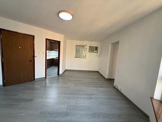 Ap Lei Chau - South Horizons Phase 2 Yee Ngar Court (Block 9) 06