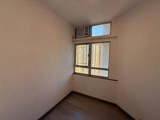 Ap Lei Chau - South Horizons Phase 2 Yee Ngar Court (Block 9) 09