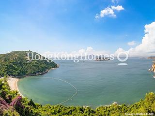 Chung Hom Kok - Coral Villas 02