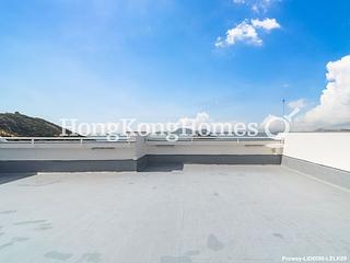 Chung Hom Kok - Coral Villas 03
