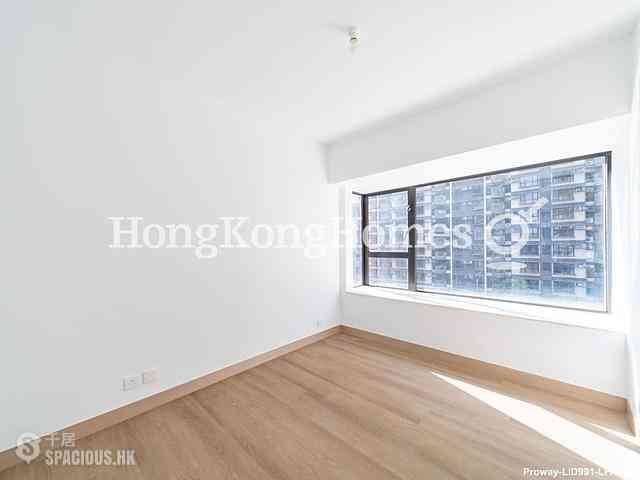 Ap Lei Chau - South Horizons Phase 4 The Oasis Berkeley Court (Block 33) 09