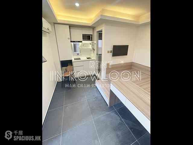 Mong Kok - Cheong Fu Mansion 03