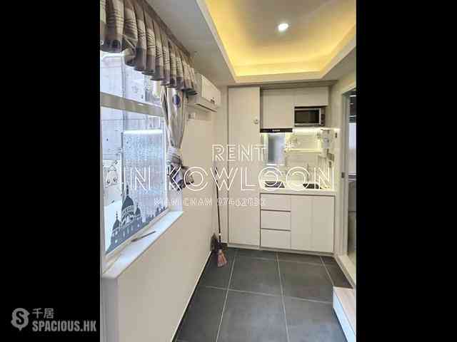 Mong Kok - Cheong Fu Mansion 04
