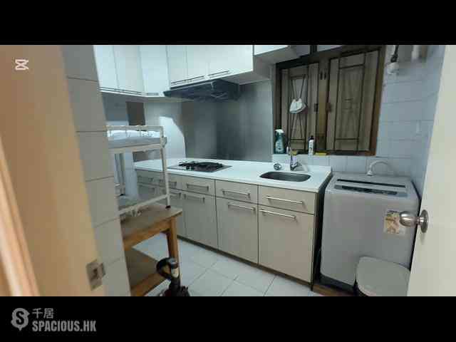 Cheung Sha Wan - Hing Wah House 06