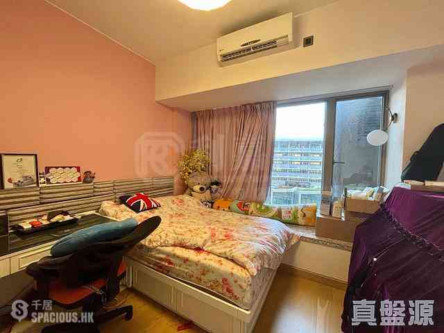 Hung Hom - Stars By The Harbour Block 2 03