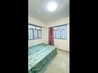 Sai Ying Pun - Wai Tak Building 02