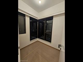 Hung Hom - Midtown South (Baker Circle One) 04