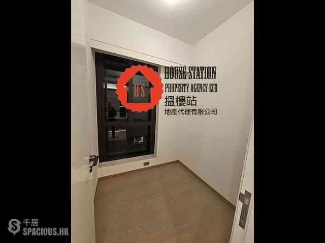 Hung Hom - Midtown South (Baker Circle One) 05