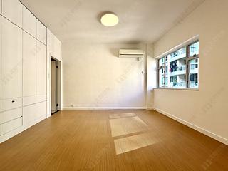 Mid Levels Central - Emerald Court 33