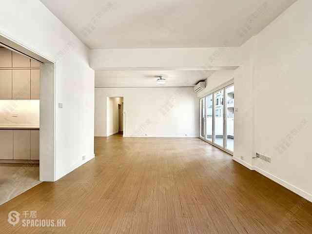 Mid Levels Central - Emerald Court 14
