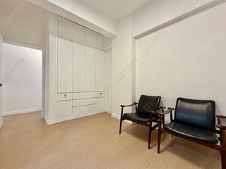 Mid Levels Central - Emerald Court 38