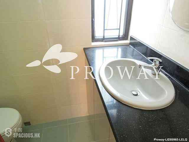 Sai Ying Pun - General Building 08