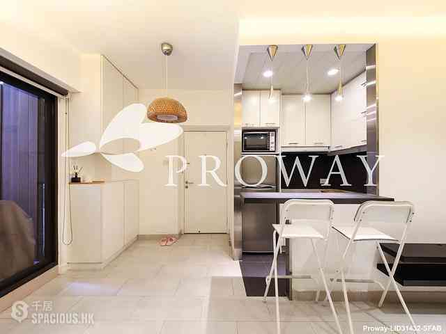 Causeway Bay - Wah Ying Building 07