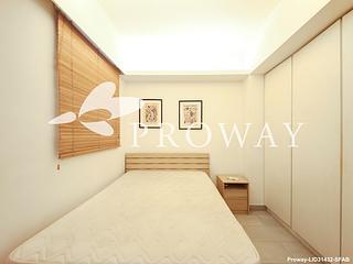 Causeway Bay - Wah Ying Building 08