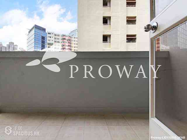 Quarry Bay - Mansion Building 07