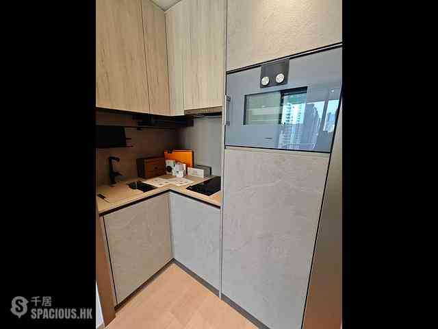 Causeway Bay - 101, Electric Road 04