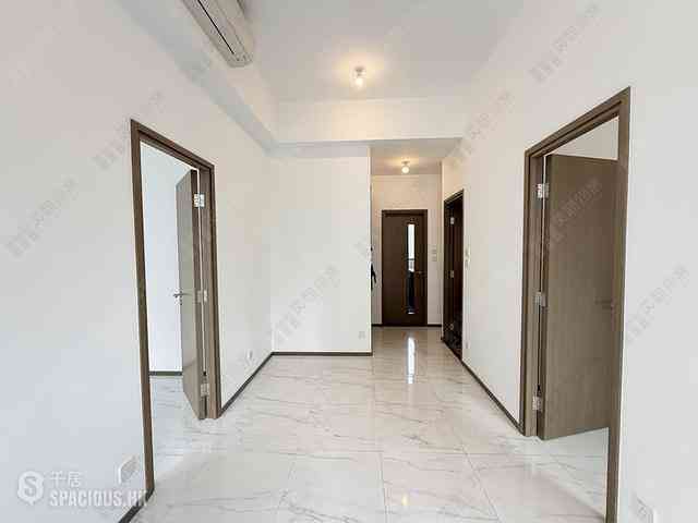 Wan Chai - One Wood Road 03