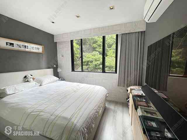 Happy Valley - Ventris Terrace 09