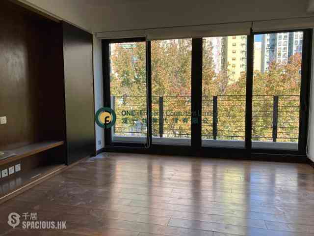 Poho - 242-244, Hollywood Road 02
