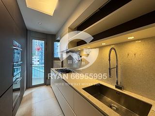 Mid Levels Central - Argenta 11