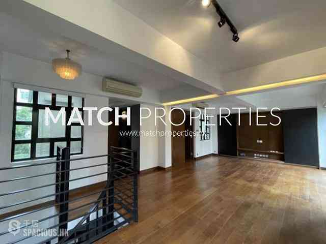 Poho - 242-244, Hollywood Road 04