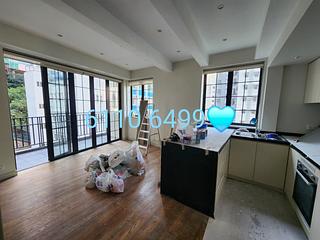 Soho - 33-35, Bridges Street 03