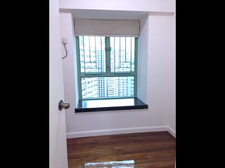 Wan Chai - Royal Court 04