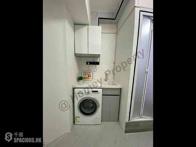 Tsim Sha Tsui - Universal Mansion 04