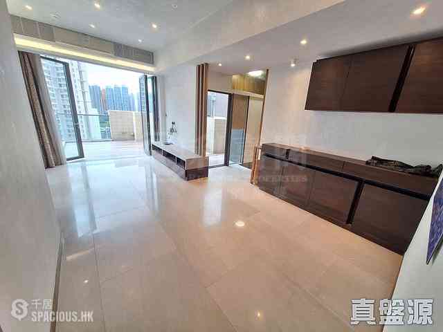 Tseung Kwan O - The Wings II Block 5B 05