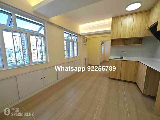 Sai Ying Pun - Hing Hon Building 01