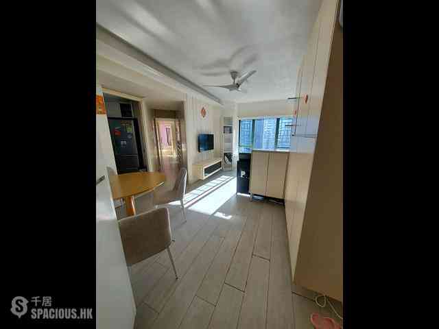 Tai Kok Tsui - Island Harbourview Block 1 01