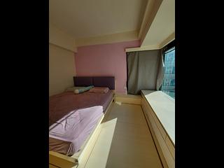Tai Kok Tsui - Island Harbourview Block 1 05