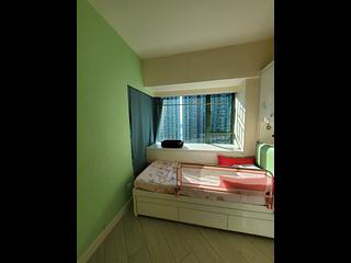 Tai Kok Tsui - Island Harbourview Block 1 06