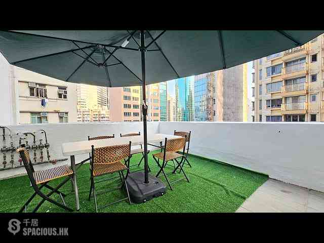 Wan Chai - Hung Yip Building 05