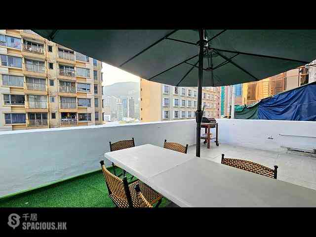 Wan Chai - Hung Yip Building 06