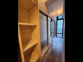 Central - 41-43, Gough Street 11