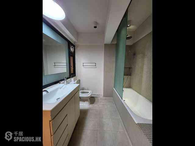 Central - 41-43, Gough Street 14