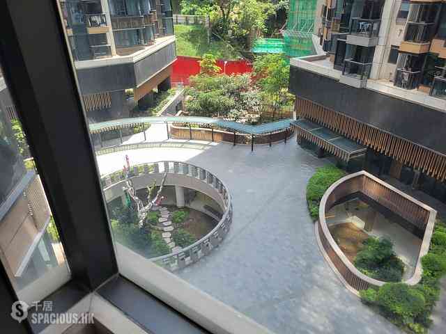 North Point - Fleur Pavilia Tower 1 03