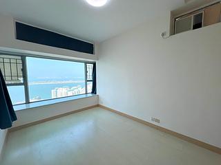 Tung Chung - Coastal Skyline 09