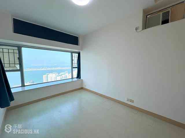 Tung Chung - Coastal Skyline 09