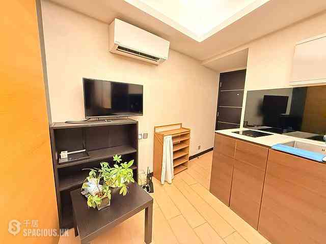 Wan Chai - 124-126, Wan Chai Road 01