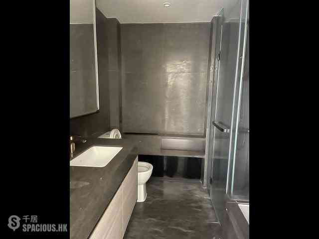 North Point - Fleur Pavilia Tower 1 02