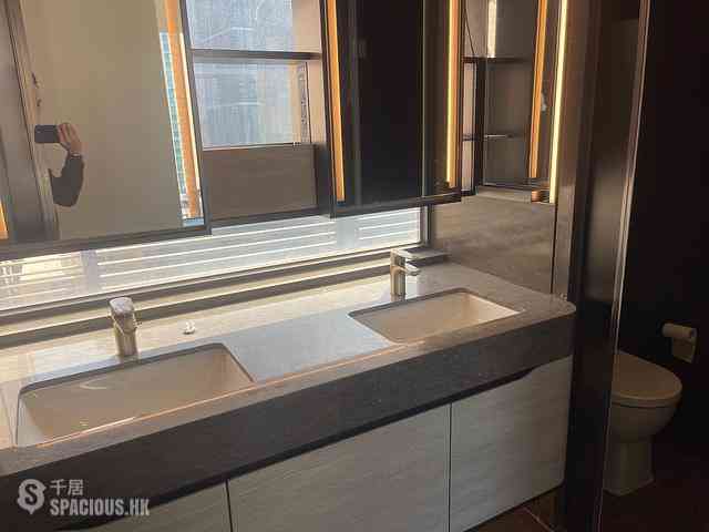 North Point - Fleur Pavilia Tower 1 07