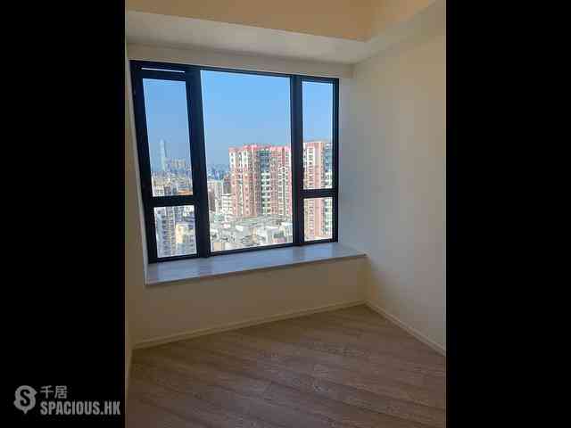 North Point - Fleur Pavilia Tower 1 08