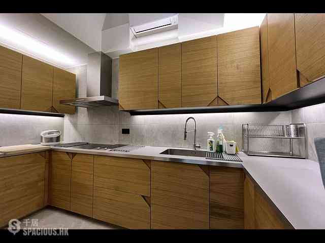 Siu Sai Wan - Cornell Centre 24