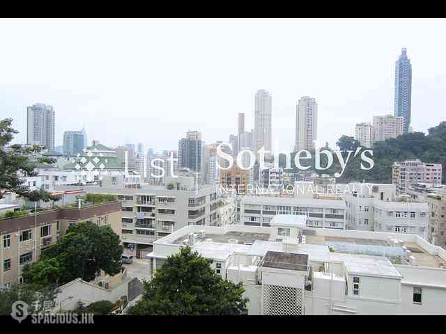 Happy Valley - 11-15, Briar Avenue 01