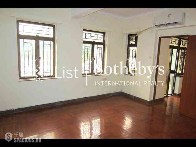 Happy Valley - 11-15, Briar Avenue 05