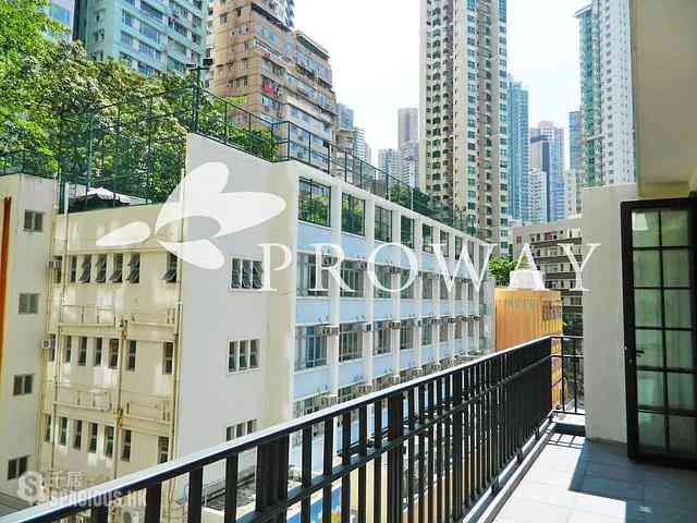 Soho - 33-35, Bridges Street 01